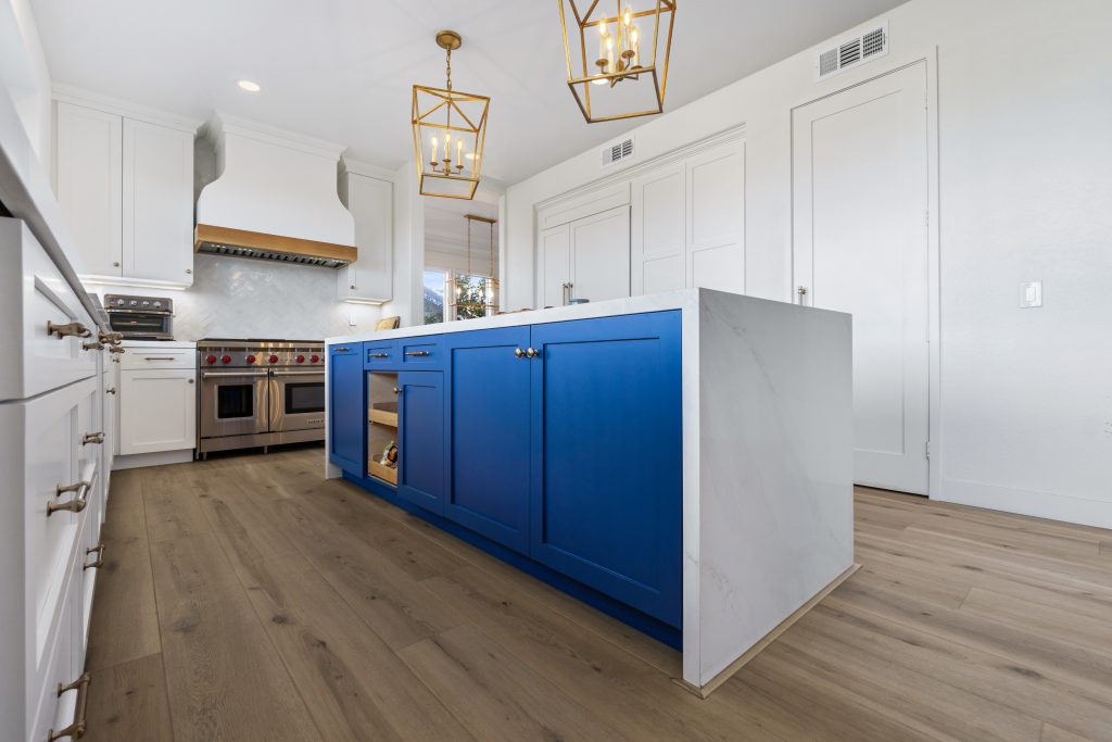 Why the Right Kitchen Pantry Design Matters in 2025
