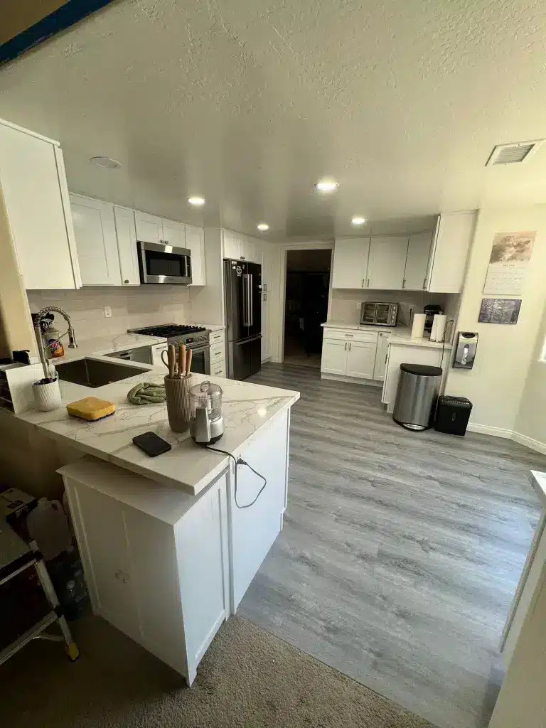 What Are Laminate Floorboards and Their Types